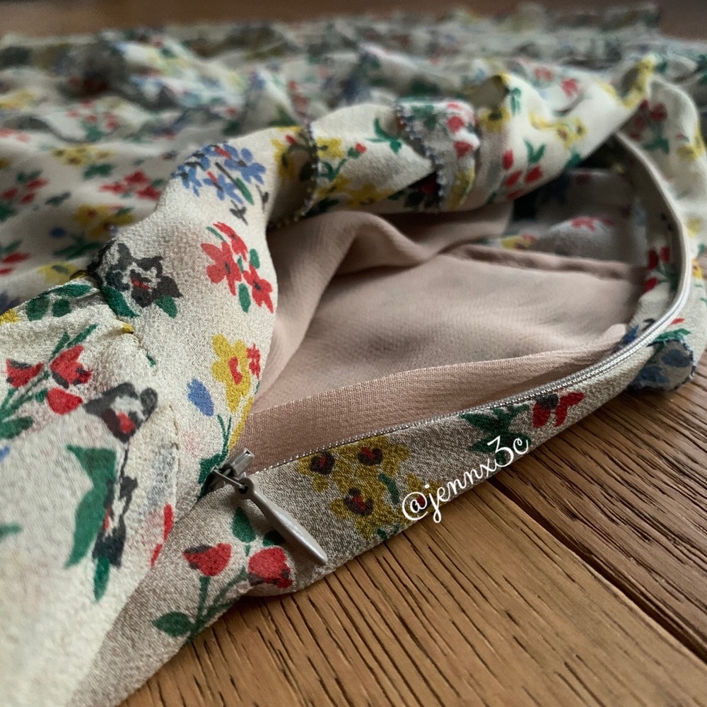 DÔEN Saffron Dress || Bouquet Floral - Picture 9 of 16